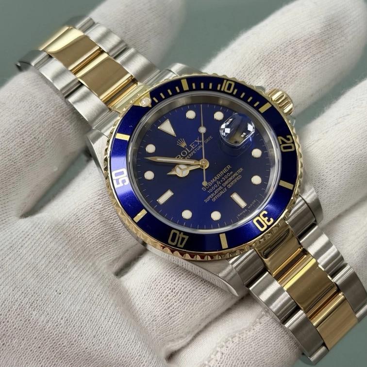 2007 Rolex Submariner Date Blue 16613 40mm Blue Dial 18k Gold Steel Box - 4