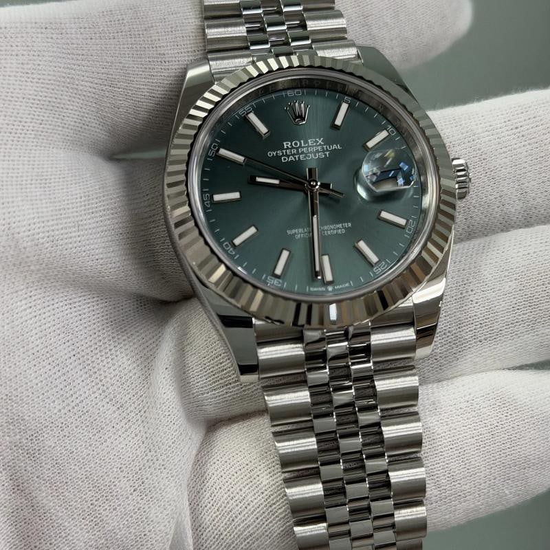 2024 Rolex Datejust 41 126334 Mint Green Dial 18K Gold Bezel Steel Box Papers - 3