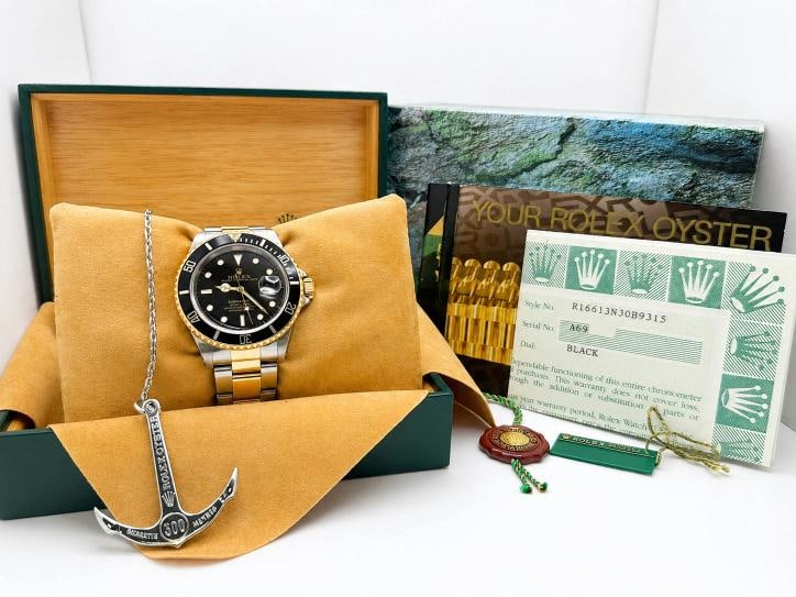 Rolex Submariner 16613 Black 18k Yellow Gold Stainless Steel Box Paper (1 of 9)
