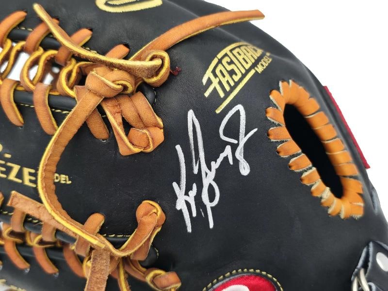 Ken Griffey Jr. Black Rawlings Heart of the Hide Signed Glove Beckett BAS - 2