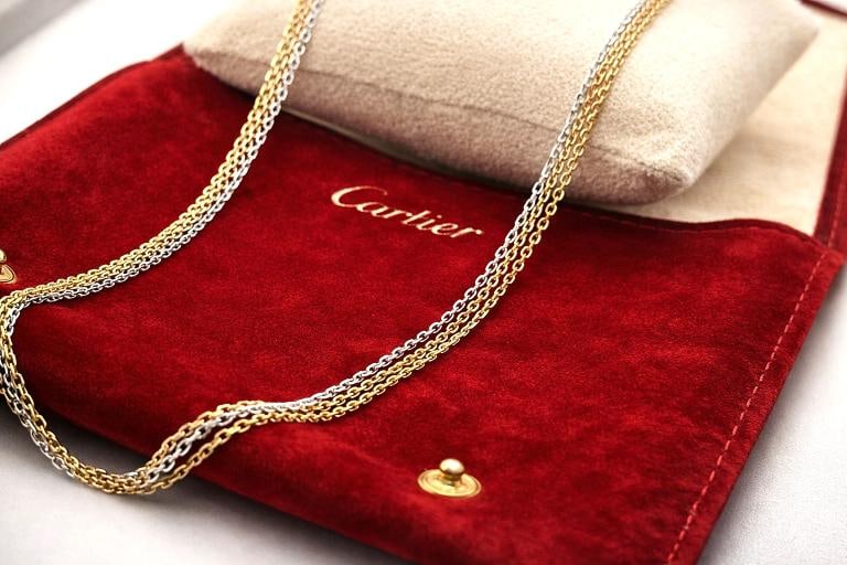 Cartier Trinity Tri-Color Gold Chain Necklace 18K 56cm Pouch - 2
