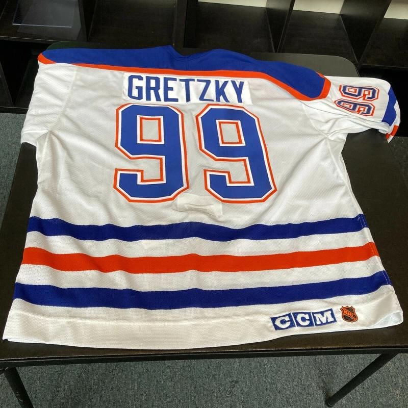 Wayne Gretzky Signed Authentic Edmonton Oilers Game Model Jersey JSA COA - 8