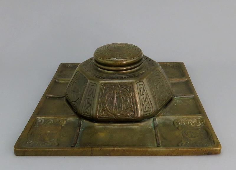 Tiffany Studios Largest Zodiac 1073 Inkwell Desk Tray: Measurements: 9 3/4 inches by 10 3/4 inches and 3 3/4 inches tall. . Condition: Used: An item that has been used previously. See the sellerÃ¢â‚¬â„¢s listing f