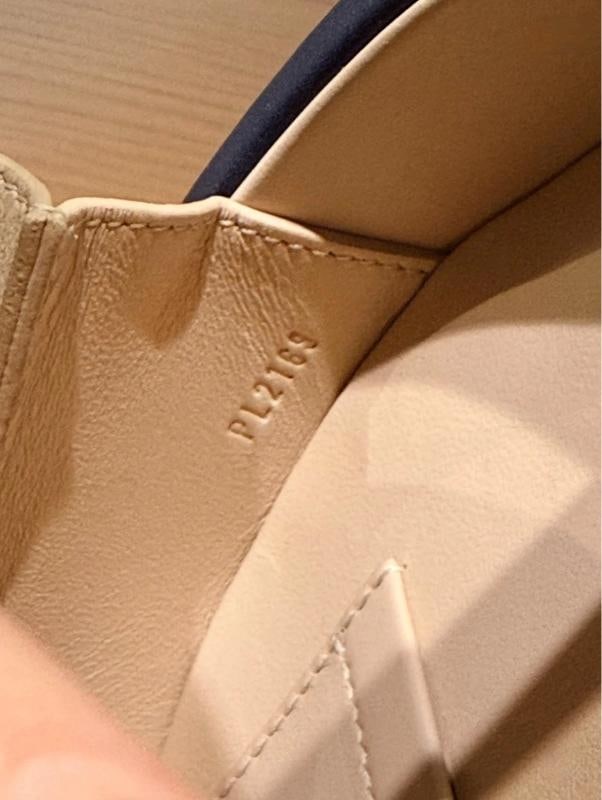 Louis Vuitton Petite Boite Chapeau Ombre Python and Navy Leather PL2169 (2019) - 11