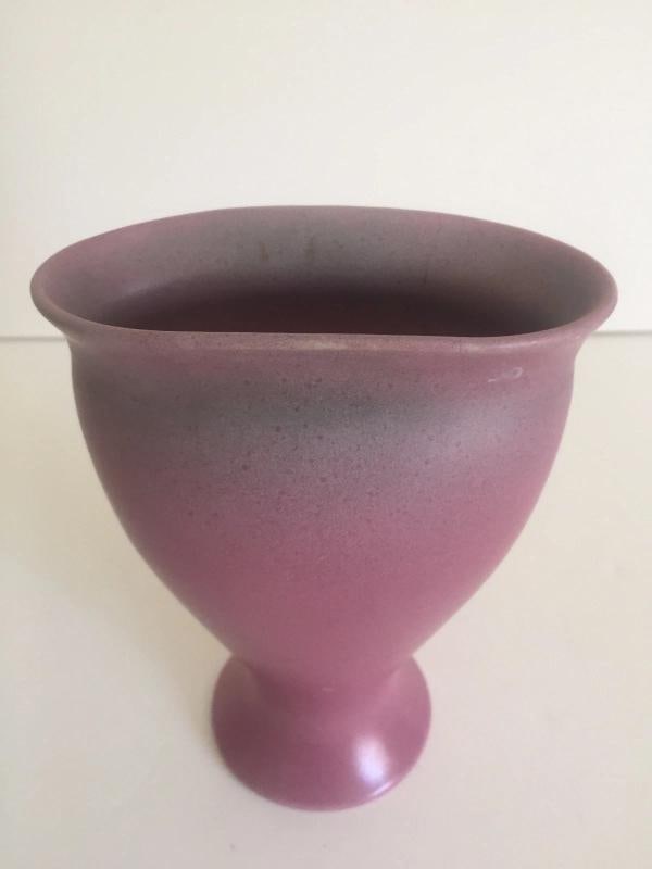 VINTAGE ART DECO 1930'S NILOAK RARE OZARK DAWN MATTE ART POTTERY COLLECTION OF 4 - 5