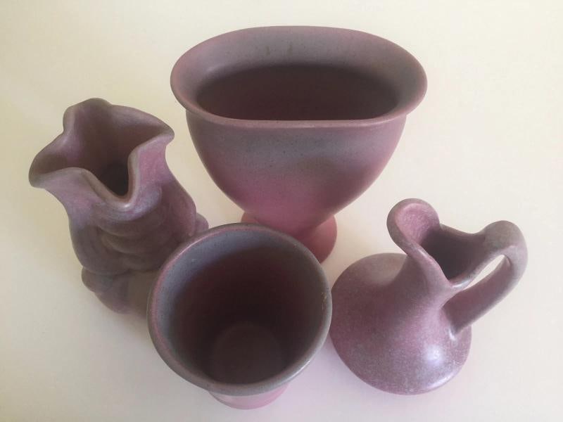 VINTAGE ART DECO 1930'S NILOAK RARE OZARK DAWN MATTE ART POTTERY COLLECTION OF 4 - 8