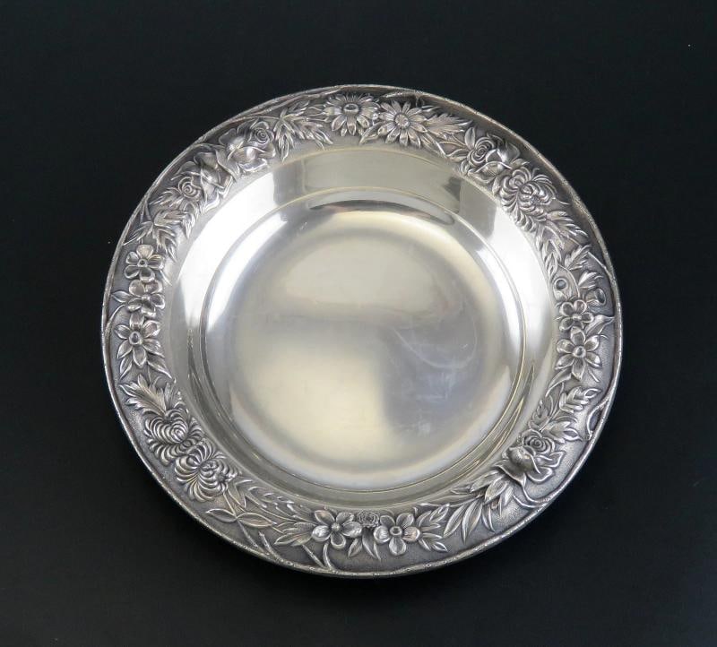 Pristine S. Kirk Sterling Silver Hand Chased Floral Repousse #409 Berry Bowl - 3