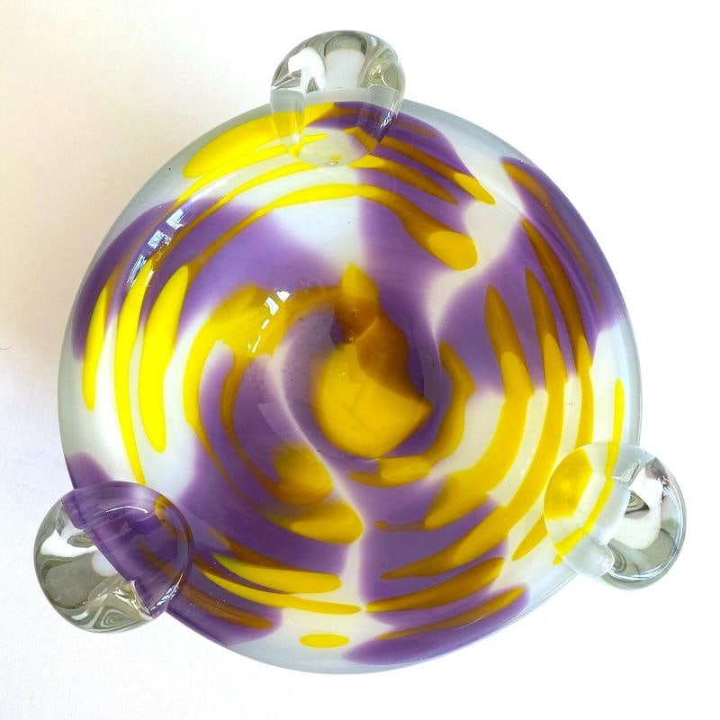 VINTAGE MID CENTURY MODERNIST ITALIAN MURANO ART GLASS BOWL: MEASURES 7 1/4" DIA X 3" H.. Condition: Used,Style: Mid-Century Modern,Material: Glass,Original/Reproduction: Vintage Original,Type: Bowl,Color: Purple,Glassmaking Technique: Hand Blown,Type of Glass: