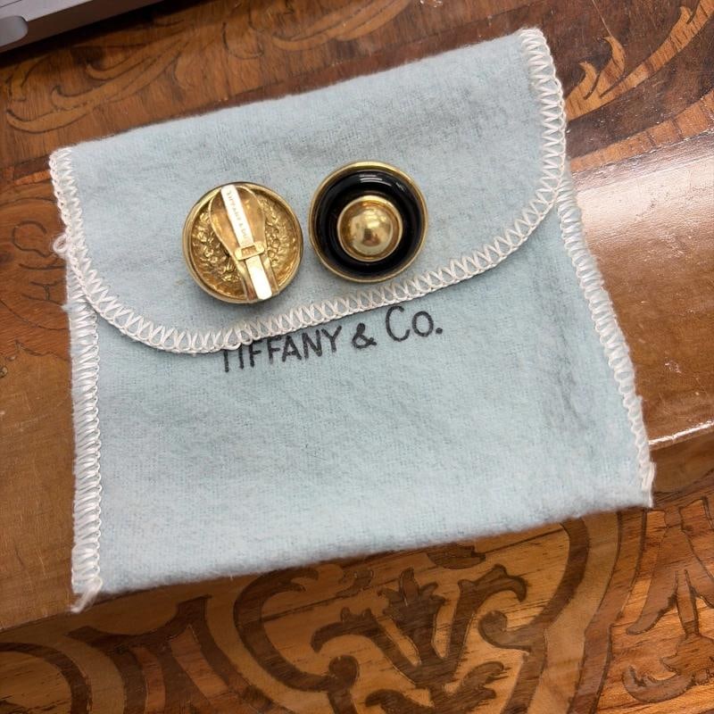 TIFFANY & CO. DONALD CLAFLIN 18k YG & Onyx Button Earrings 1980s Vintage w/Pouch - 8