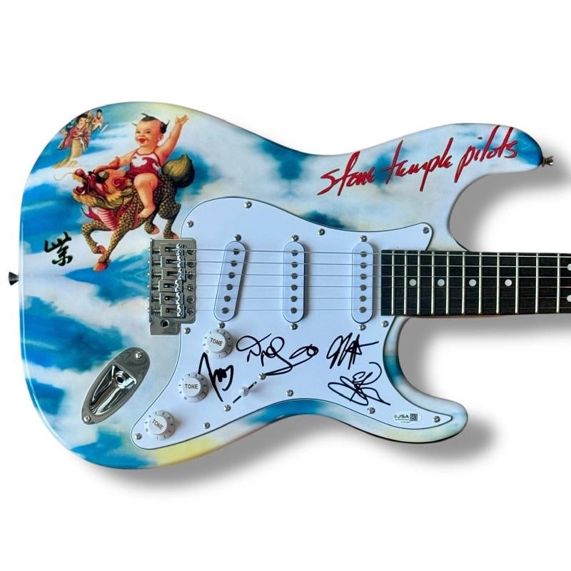 Stone Temple Pilots Signed Guitar Custom JSA COA Robert Dean DeLeo Kretz Gutt 4: Industry: Music,Autograph Authentication: James Spence (JSA),Object Type: Guitar & Guitar Pick,Original/Reproduction: Original,Signed: Yes,Country of Origin: United States