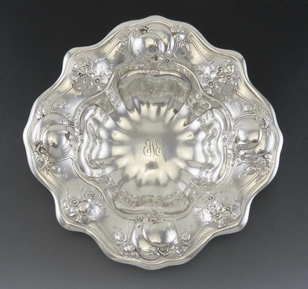 Antique 1907 Sterling Silver Gorham Lobed Fruit Flower Serving/Centerpiece Bowl (1 of 7)