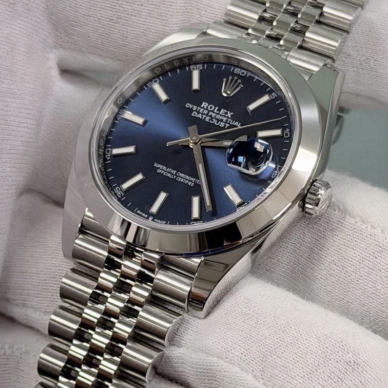 Rolex Datejust 41 126300 41mm Blue Dial Stainless Steel Jubilee Box Paper - 2