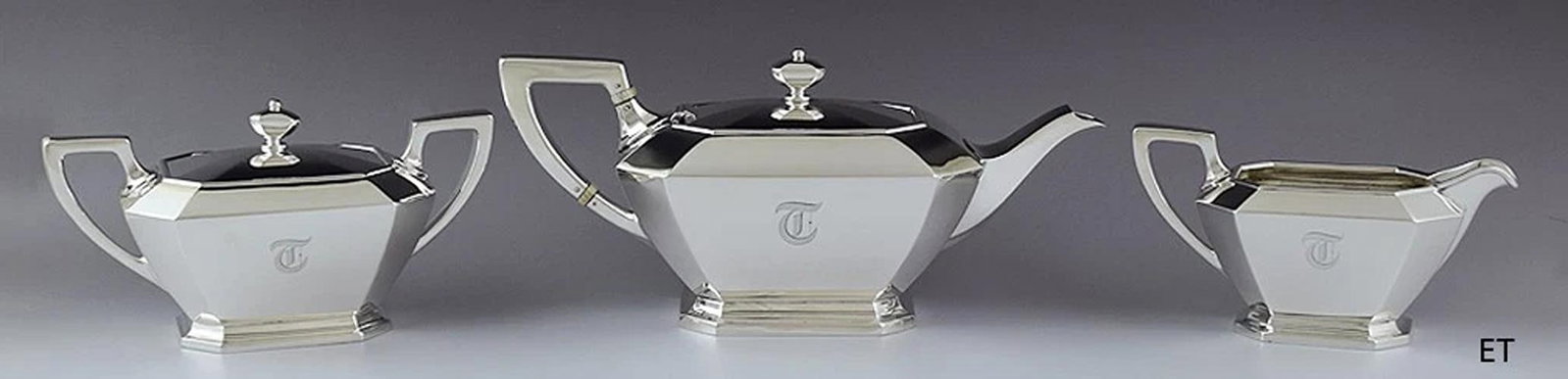 Superb Gorham/Durgin Sterling Silver 3pc Fairfax Tea Set: Pattern: Fairfax,Brand: Durgin / Gorham,Style: Angular,Age: 1920's,Composition: Sterling Silver,Maker: Gorham,Year Made: 1920s,Country of Origin: United States Presented is a lovely 3 piece sterling s