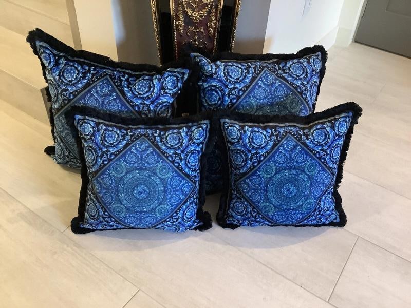 Atelier Versace Custom Made Set Of 4 Pillows Sz18Ã¢â‚¬Â18Ã - 11