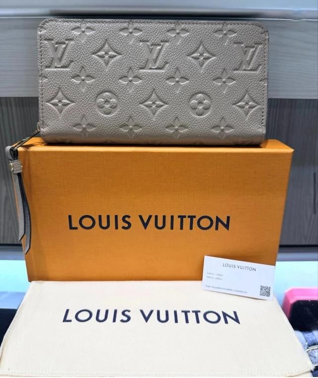 Louis Vuitton Zippy Long Wallet Turtledove Monogram Empreinte (2026) (1 of 10)