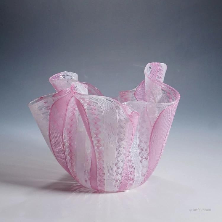 Large Fazzoletto Zanfirico Vase by Fulvio Bianconi for Venini, Venice Murano: height: 7.87 inches diameter: 9.45 inches. Condition: Used,Brand: ArtGlass,Type: Vase,Country of Origin: Italy