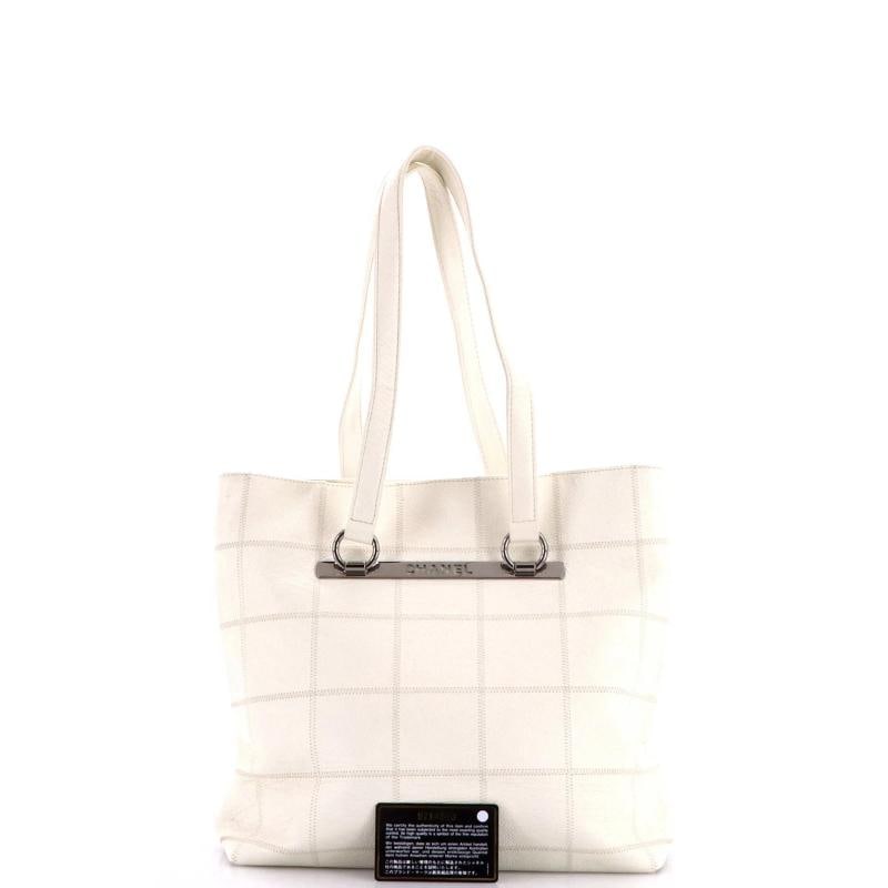 Chanel Square Stitch Tote Caviar Medium - 2