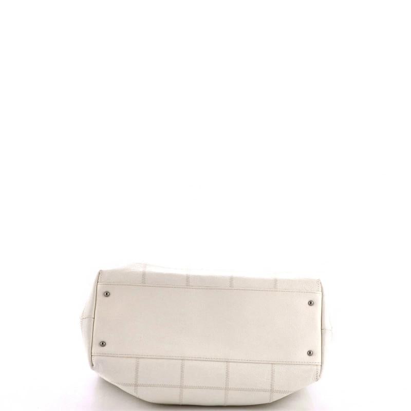 Chanel Square Stitch Tote Caviar Medium - 5