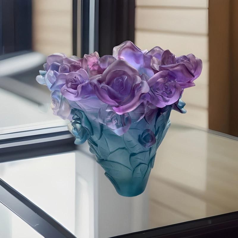 Nancy Daum Style Blue Multi Crystal Rose Vase H8.5¢â‚¬�W8¢â: Condition: Used: An item that has been used previously. The item may have some signs of cosmetic wear, but is ... Read moreabout the conditionUsed: An item that has been used previously. The item may 