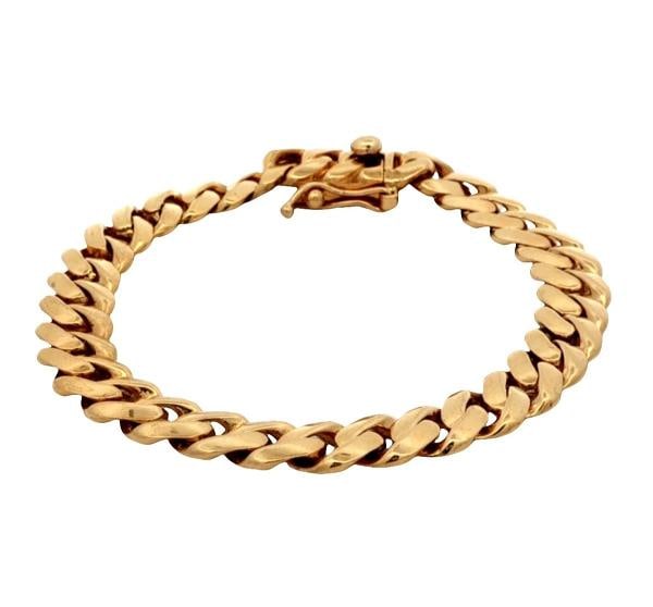 Curb Link Bracelet In 18k Yellow Gold: Dimensions: 8 inches L * 8.93mm W * 2.24mm D.. Condition: Pre-owned - Good,Antique: No,Closure: Box,Occasion: Anniversary, Birthday, Christmas, Mother's Day, Valentine's Day, Wedding,Main Stone Color: