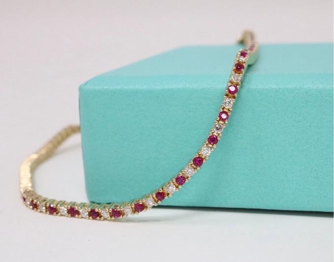Natural Round Diamond & Ruby Tennis Bracelet 14k Yellow Gold Rtl: . /measurements: 7Ã¢â‚¬Â longCondition: New with packaging: This item is brand new and has never been worn. It still has the original ... Read moreabout the condit