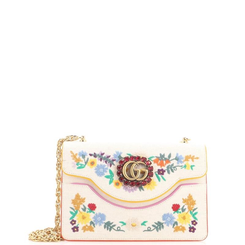 Gucci Linea Ricami Shoulder Bag Embroidered Canvas Small: Accessories: Dust Bag Measurements: Height 6", Width 9", Depth 3", Strap Drop 16". Condition: Pre-owned - Good,Brand: Gucci,Exterior Material: Canvas Plain,Style: Shoulder Bags,Exterior Color: Neutral