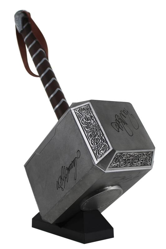Avengers (4) Jackson, Bettany, Rudd & Gillan Signed Thor Mjolnir Prop Hammer BAS - 2