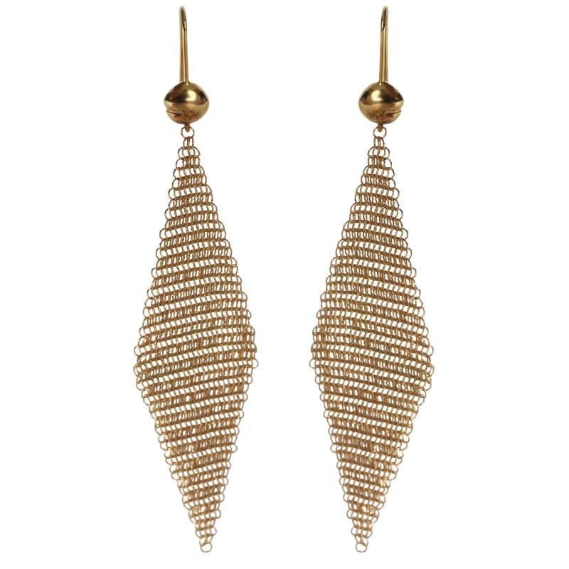 Tiffany & Co. Yellow Gold Elsa Peretti Mesh Earrings: Condition: Pre-owned,Item Length: 3 in,With Original Box/Packaging: Yes,Side Stone Type: No Stone,Metal Purity: 18k,With Papers: No,Gross Weight (grams): 6.06,Department: Women's,Collection: Elsa