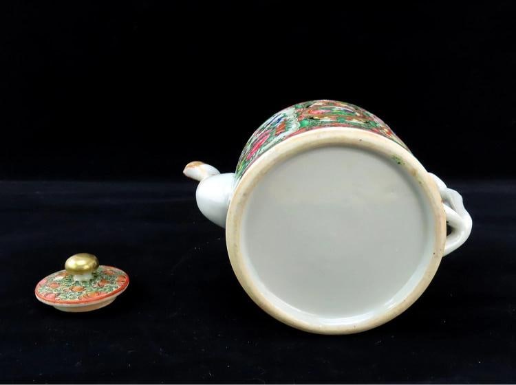 Late 1800s Chinese Export Porcelain Famille Rose Medallion Mandarin Teapot - 5