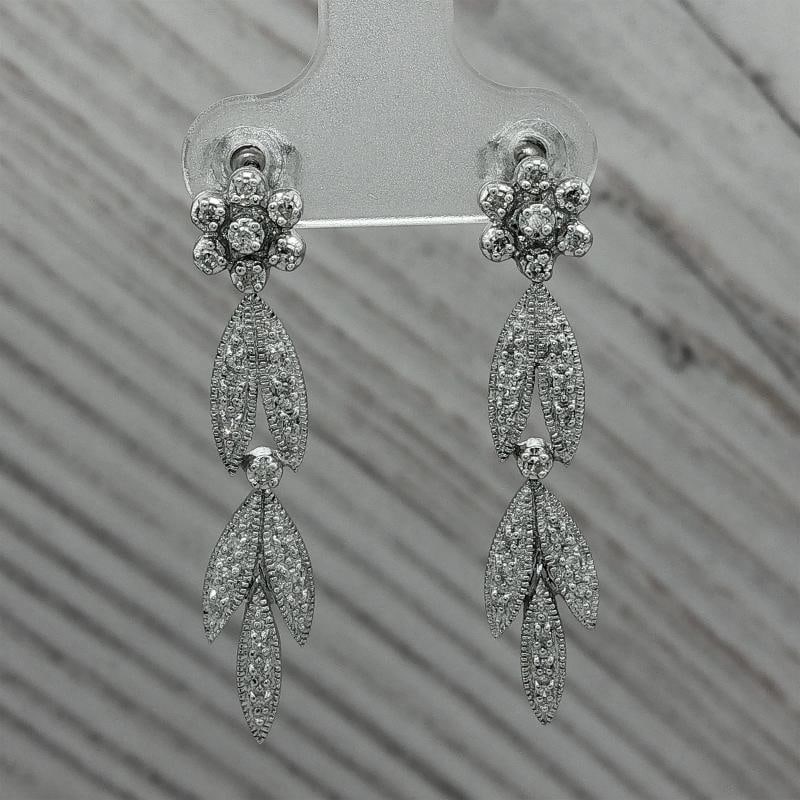 Diamond Dangle Earrings In 14k White Gold.: Condition: Pre-owned - Good,Antique: No,Number of Diamonds: 46,Closure: Butterfly,Occasion: Anniversary, Birthday, Christmas, Confirmation/Communion, Graduation, Mother's Day, Valentine's Day,