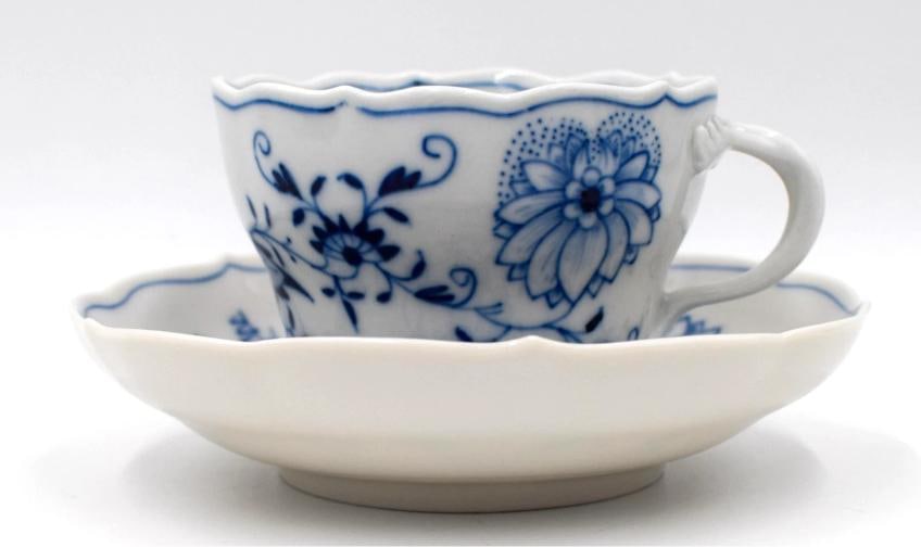 Set of 6 Vintage Meissen Blue Onion Cups & Saucers - Hand Painted - 2