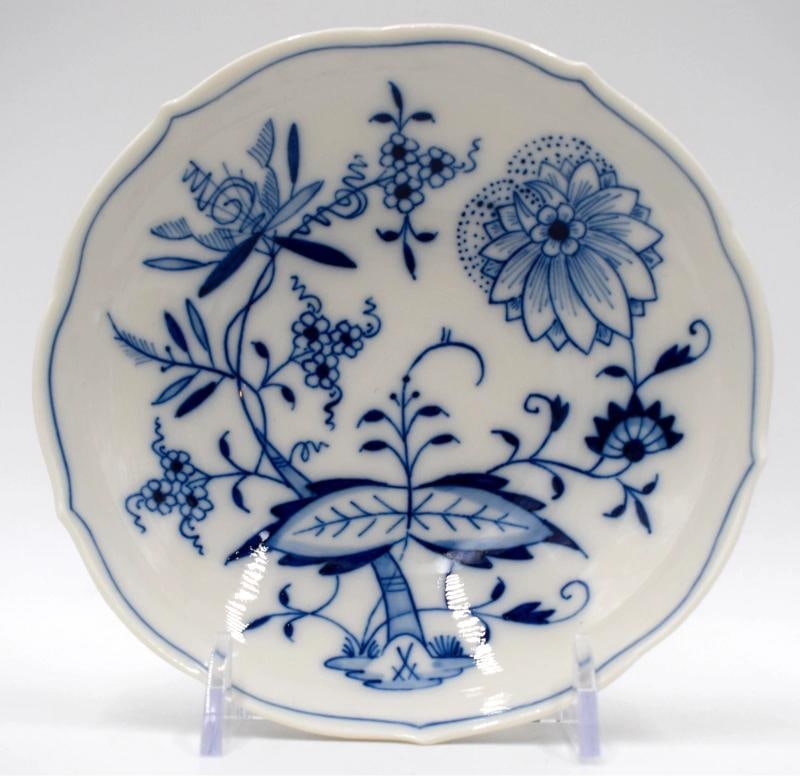 Set of 6 Vintage Meissen Blue Onion Cups & Saucers - Hand Painted - 7
