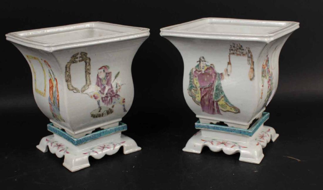 Pair of Chinese Export Style Cache Pot (1 of 7)