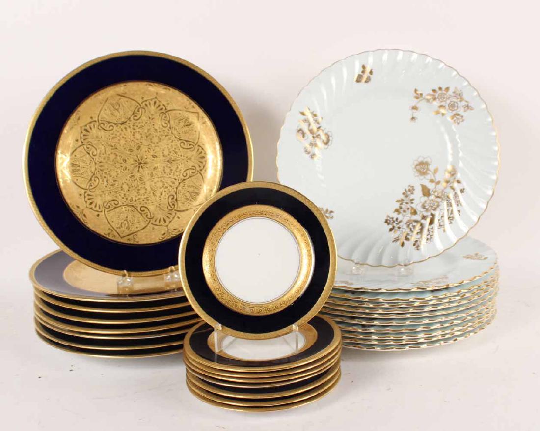 Eleven Minton Porcelain Dinner Plates (1 of 9)