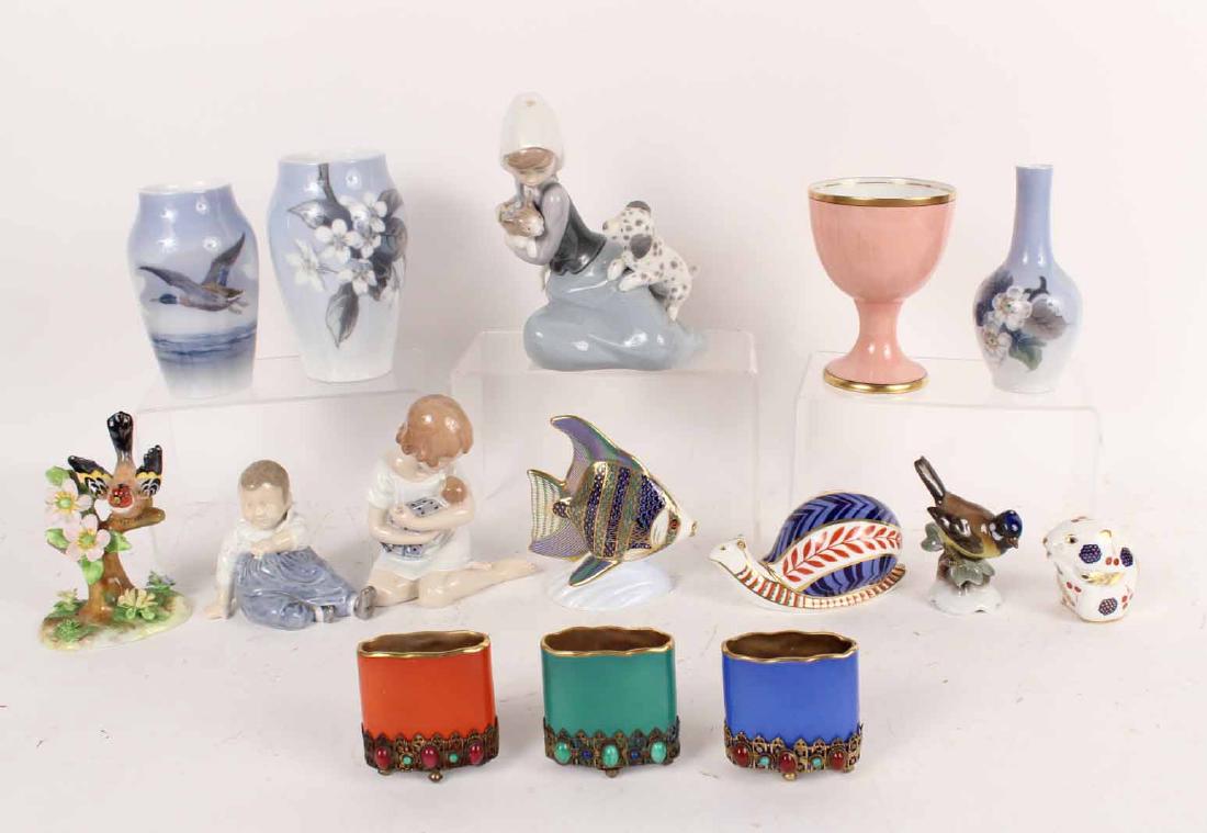 Lladro Porcelain Figure of a Girl and Dog (1 of 10)