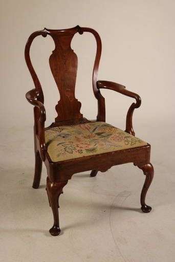 Antique Early 20th Century Mahogany Custom Quality Queen Anne Lolling Chair