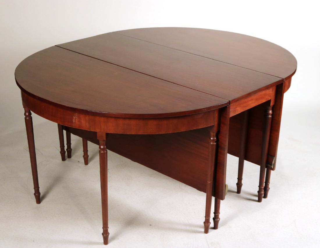 Federal Style Three Part Mahogany Dining Table (1 of 4)