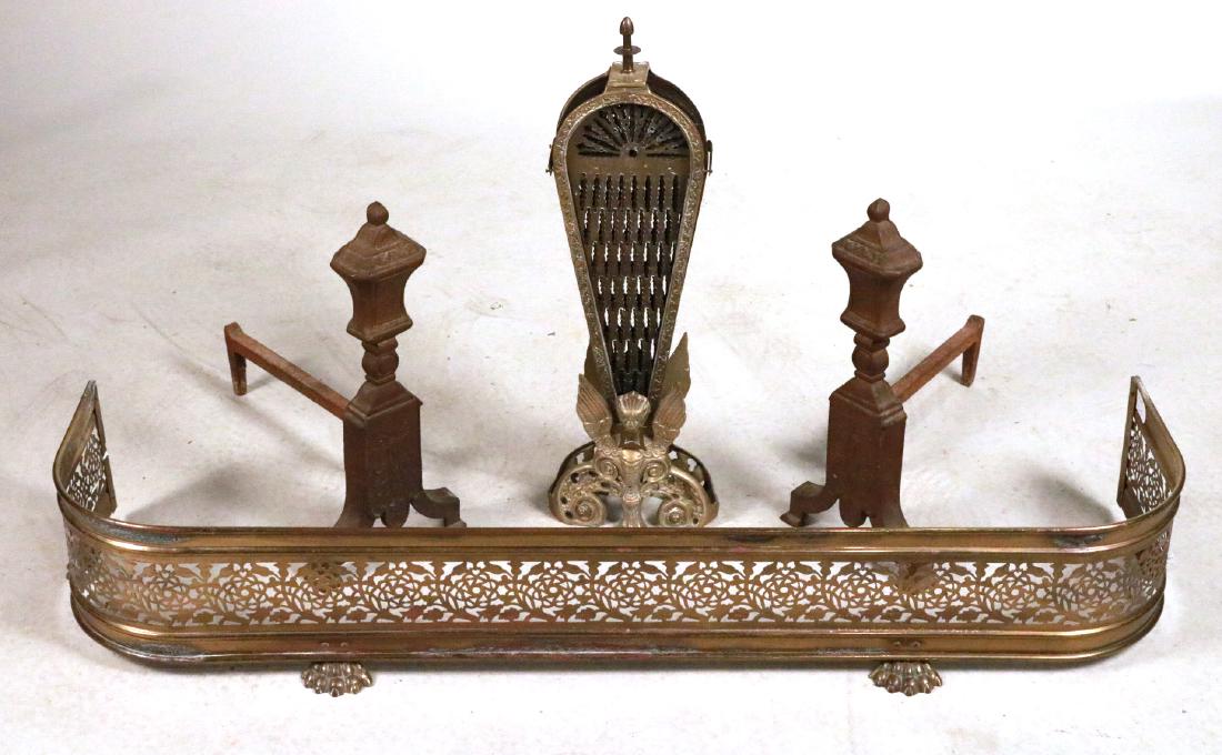 Regency Brass Fire Fender (1 of 8)