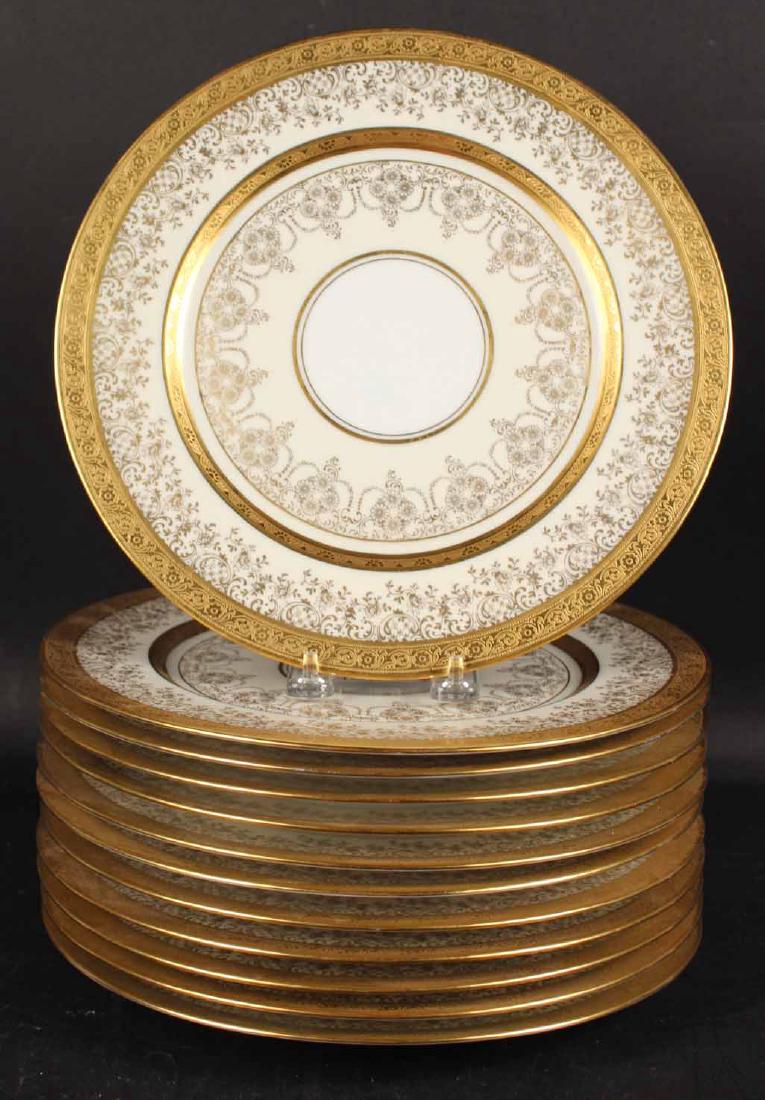 Twelve Heinrich Selb Porcelain Dinner Plates (1 of 5)