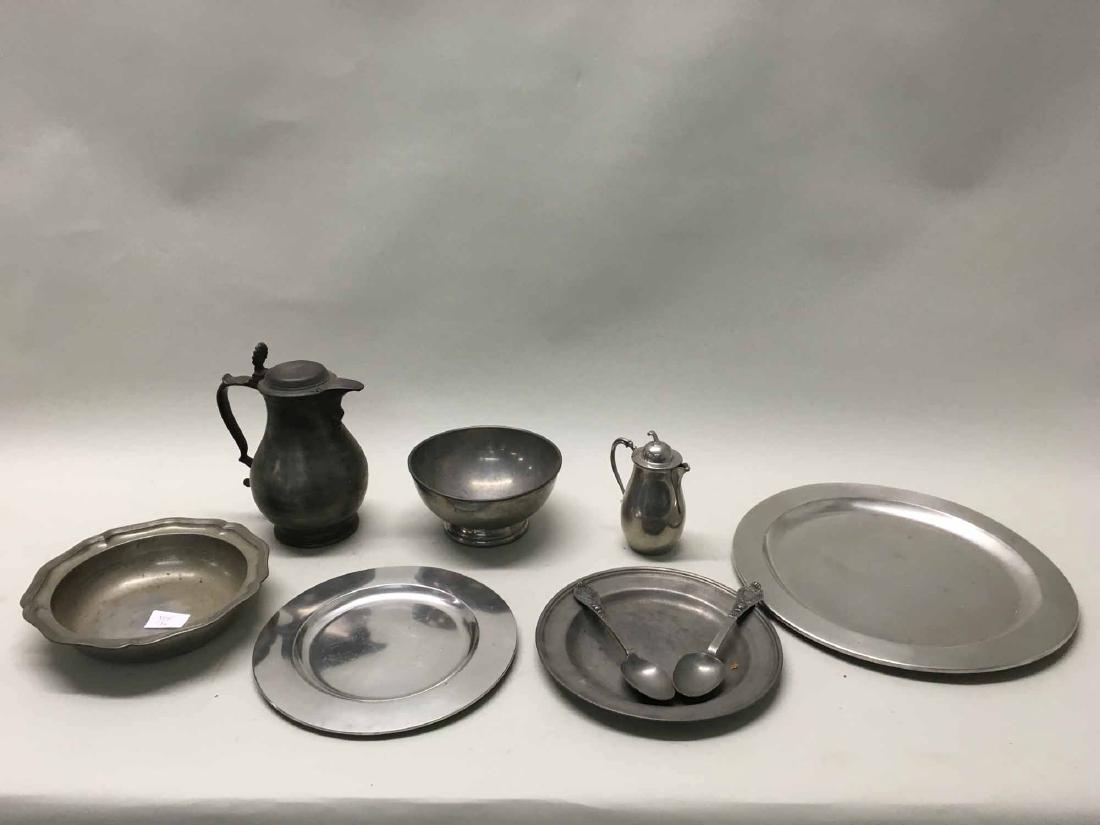 GROUP OF ASSORTED PEWTER TABLE ARTICLES (1 of 3)