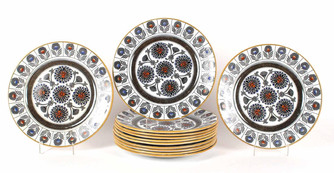 Set of Twelve Wedgwood Transferware Plates (1 of 5)