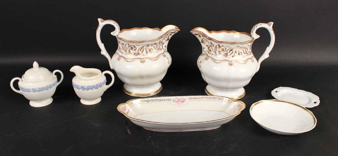 Wedgwood Queensware Sugar Bowl and Creamer (1 of 8)