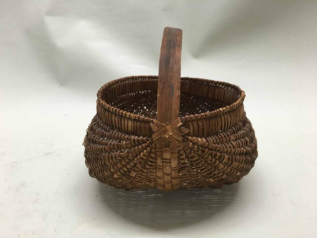 GROUP OF ASSORTED BASKETS (1 of 5)
