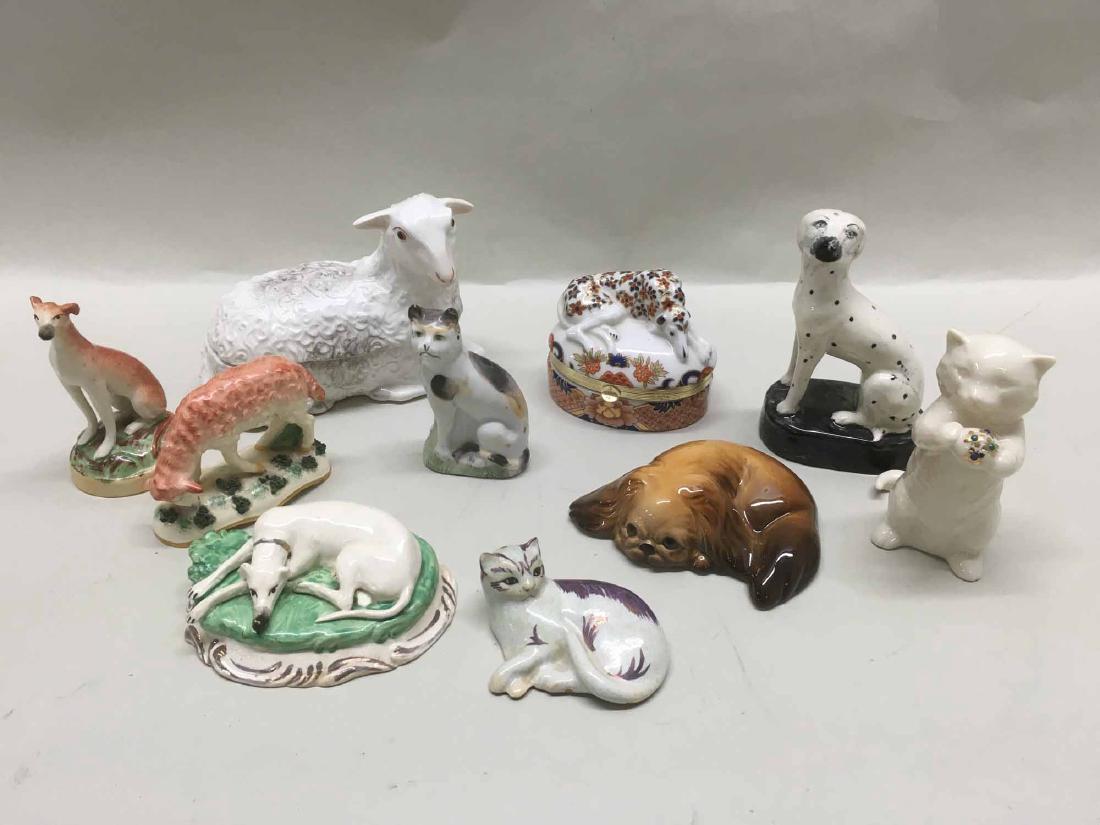 GROUP OF ASSORTED PORCELAIN ANIMAL FIGURES (1 of 4)