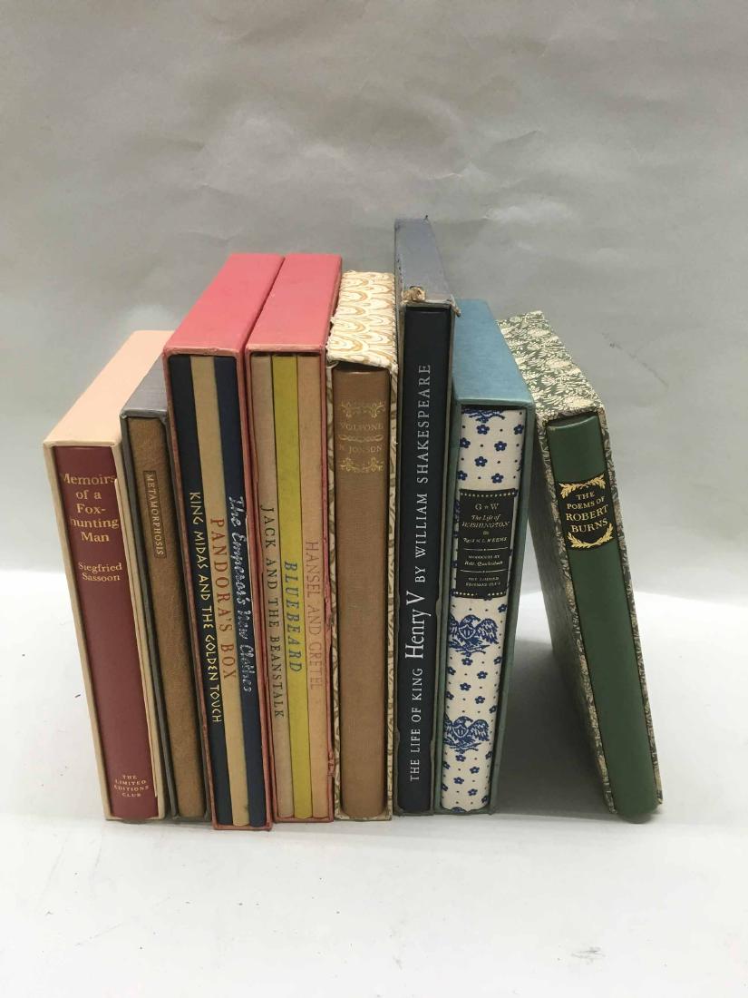 GROUP OF ASSORTED BOOKS VARIOUS TITLES & AUTHORS (1 of 5)