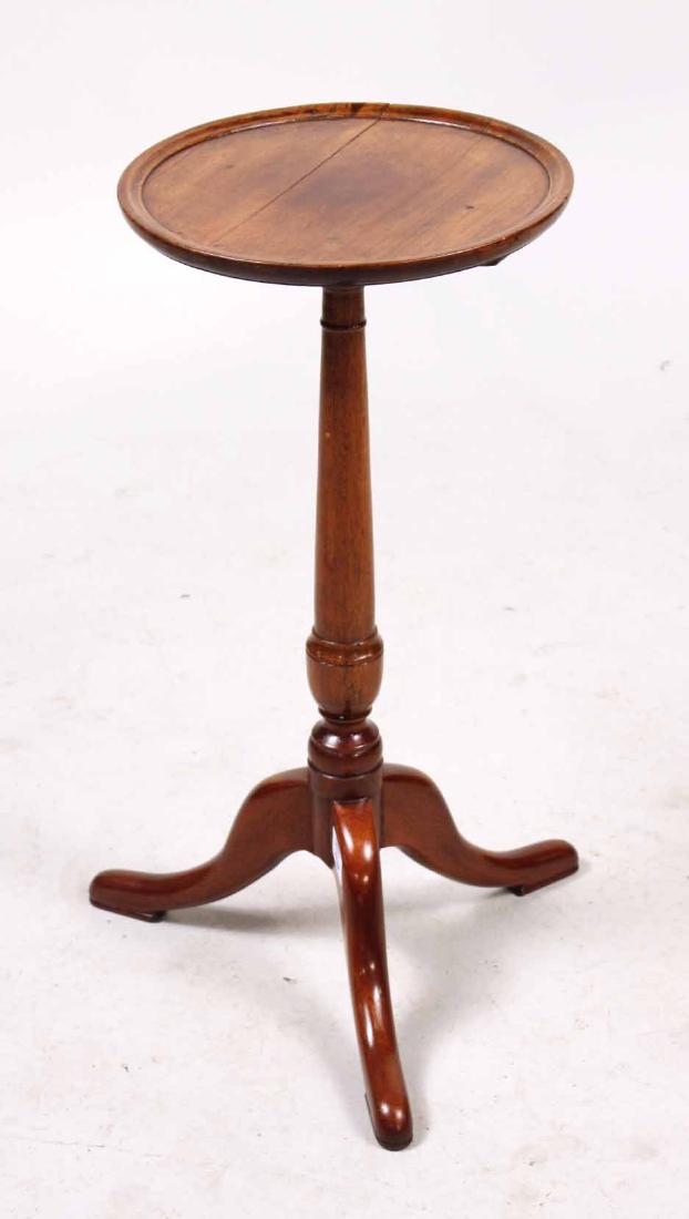 Queen Anne Style Mahogany Candlestand (1 of 5)