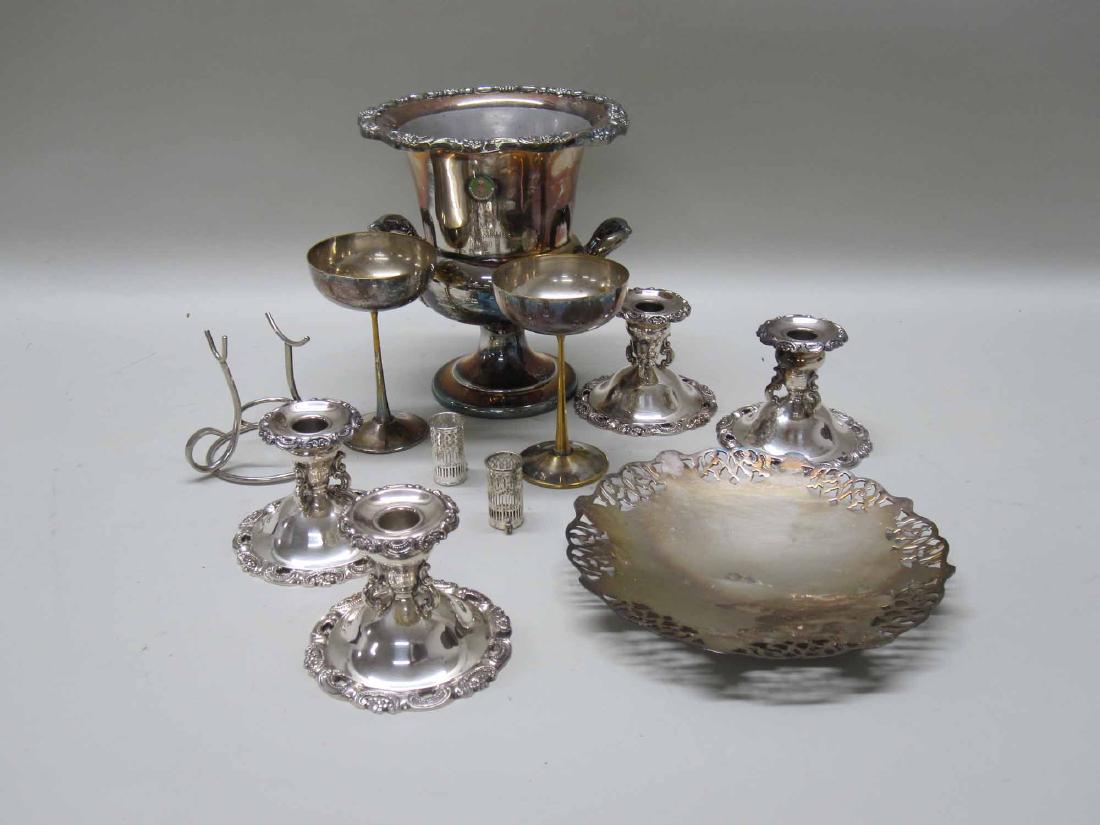 GROUP OF ASSORTED SILVER PLATED TABLE ARTICLES (1 of 4)