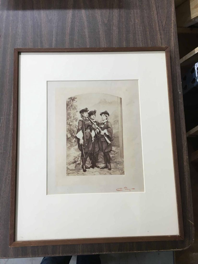 PHOTO PRINT THREE WOMAN IN MILITARY UNIFORMS (1 of 3)