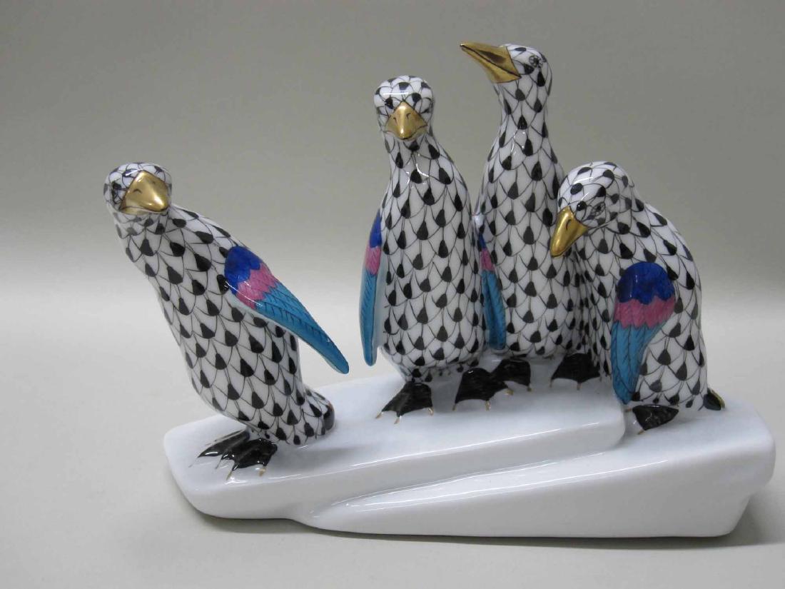 HEREND PENGUINS FIGURAL GROUP (1 of 3)
