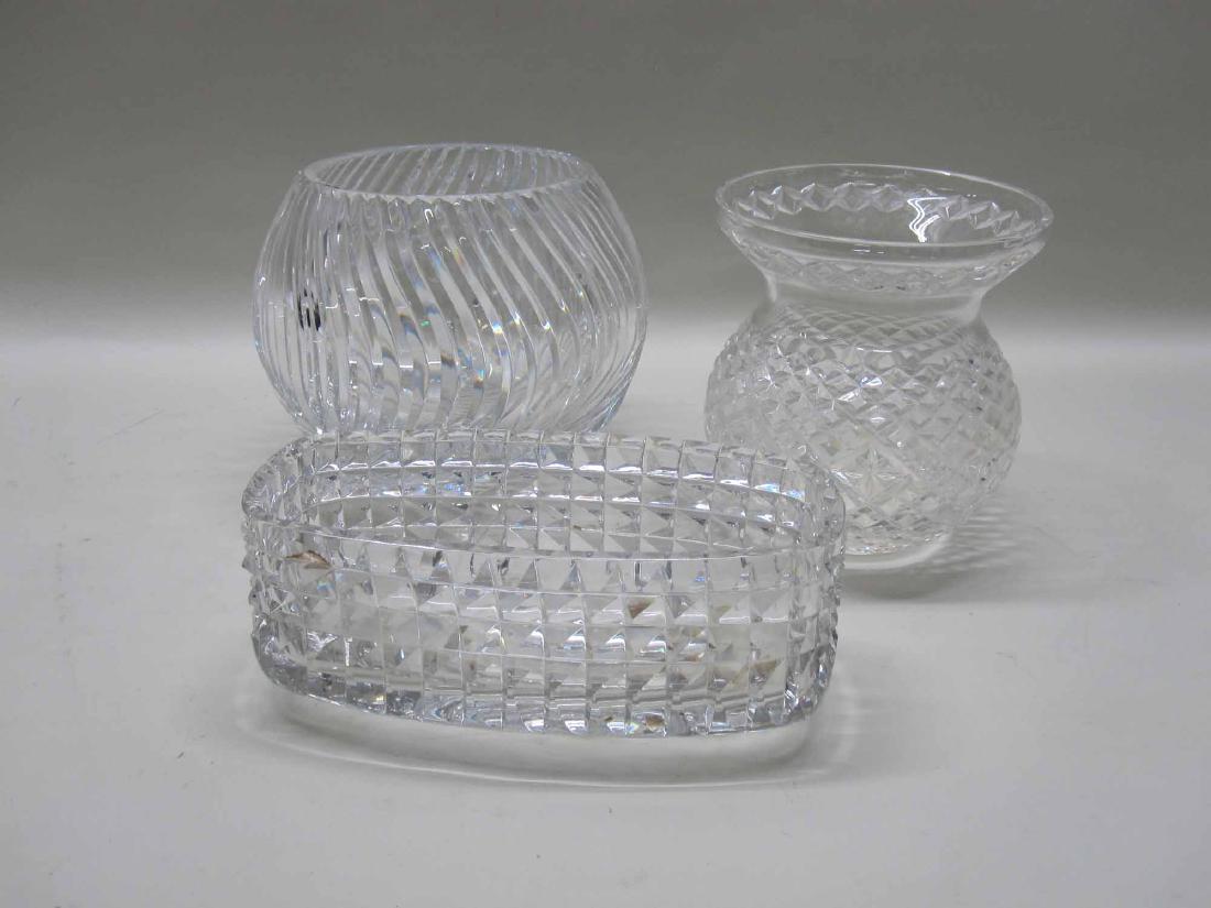 LARGE GLASS CENTERBOWL (1 of 5)